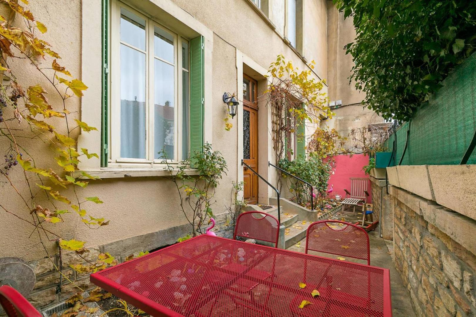 Le Daily Painting Plongee Dans Les Annees Sixties Apartamento Dijon Exterior foto